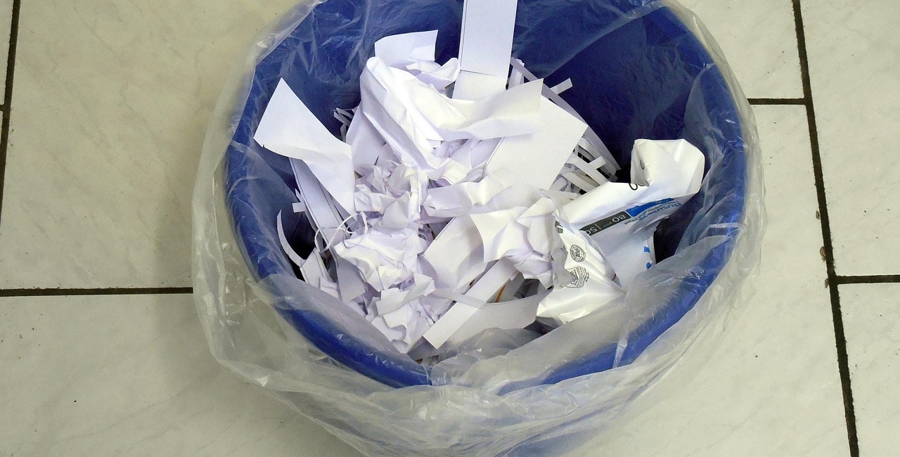 Hârtia ca alternativă la plasticul flexibil: promisiune sau capcană?