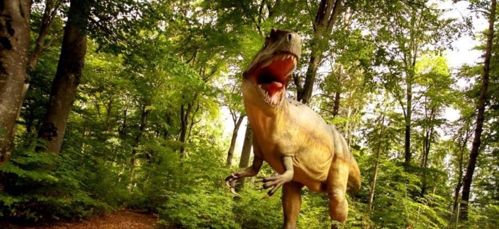 Dino Parc Râşnov, unul dintre cele mai mari parcuri cu dinozauri din Europa/ VIDEO