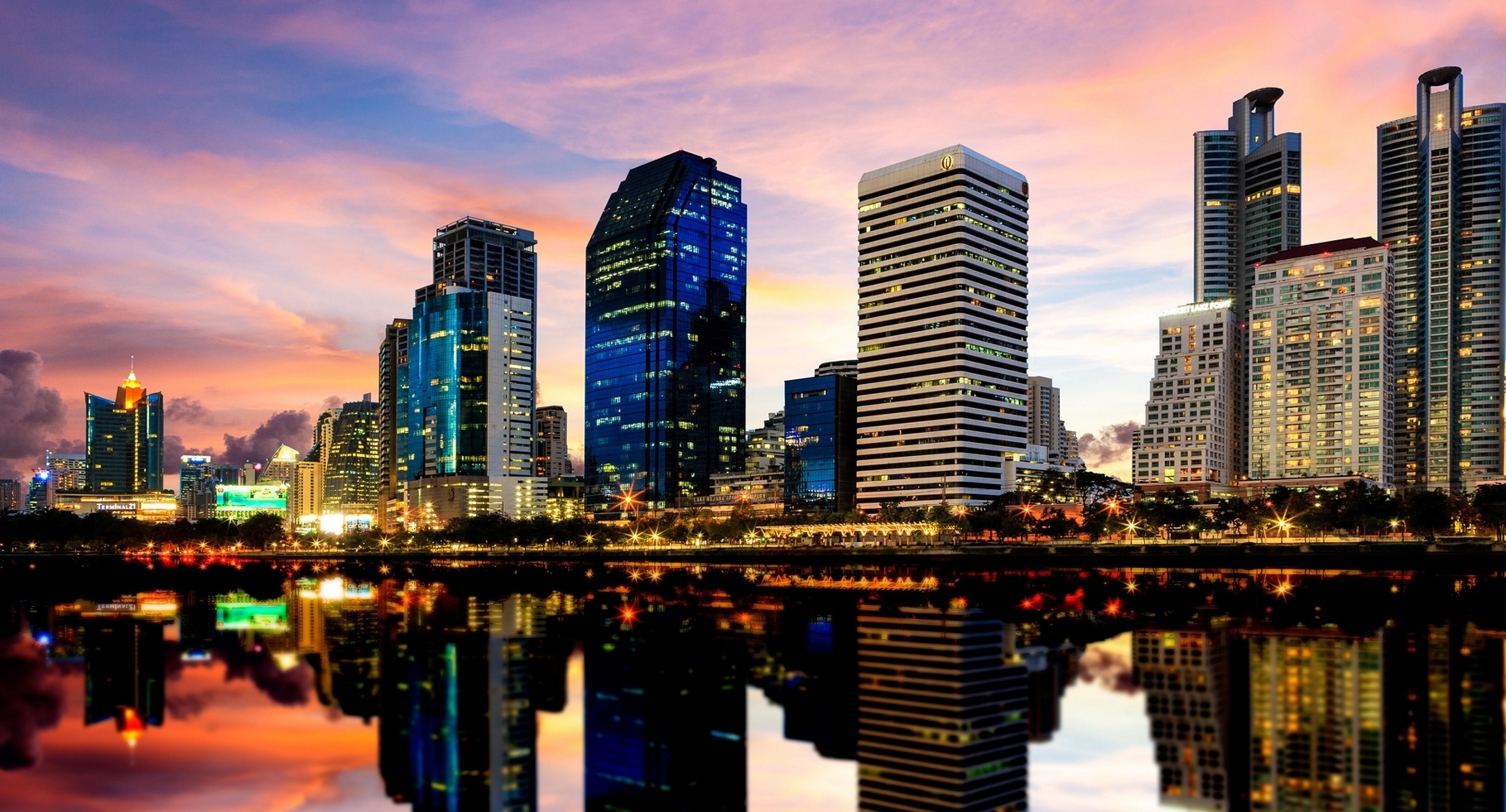 Bangkok se scufundă din cauza construirii fără control și a creșterii nivelului mării